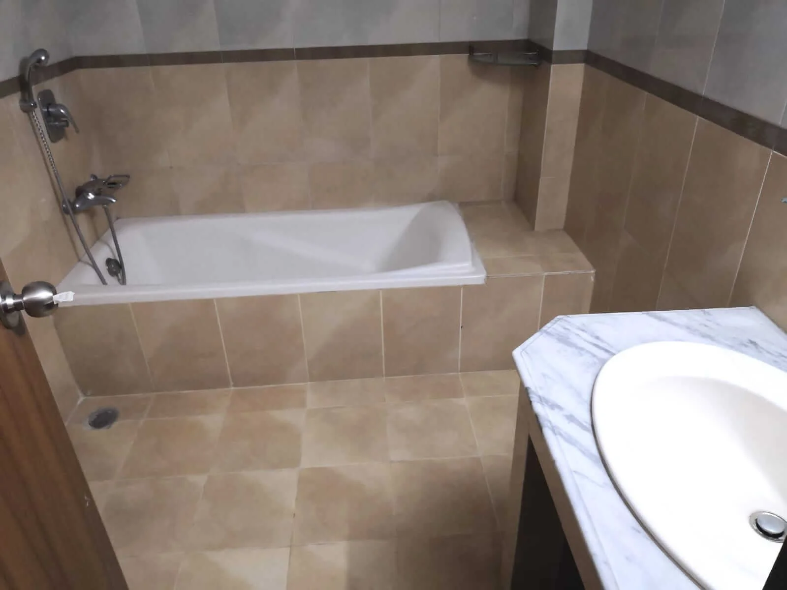 Asset Manor Manihar A4