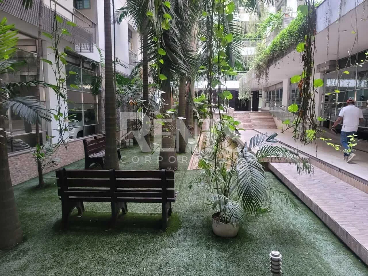 Navana The Platinum Residence