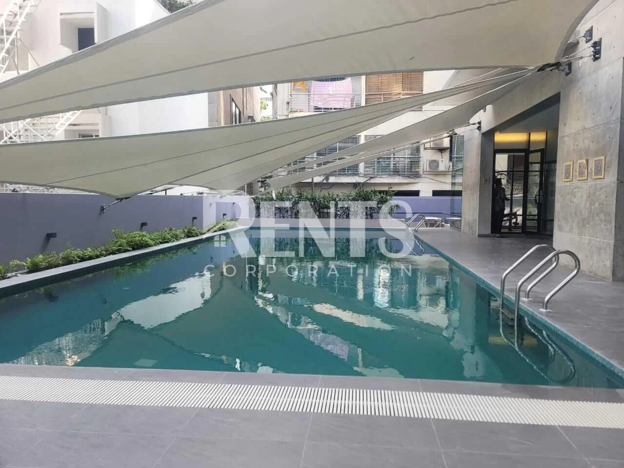 Inn Star Metropolis 15A