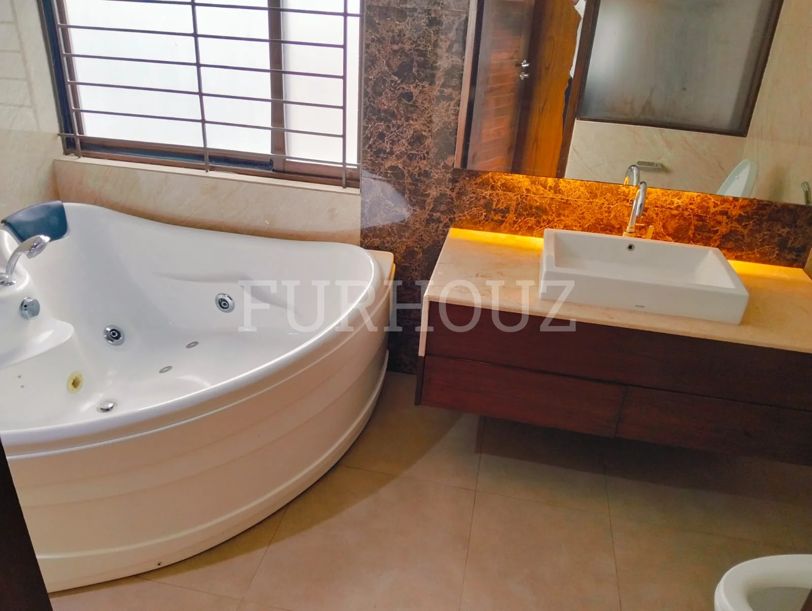 Luxury Furnished Apartment Rent in Baridhara Diplomatic Zone