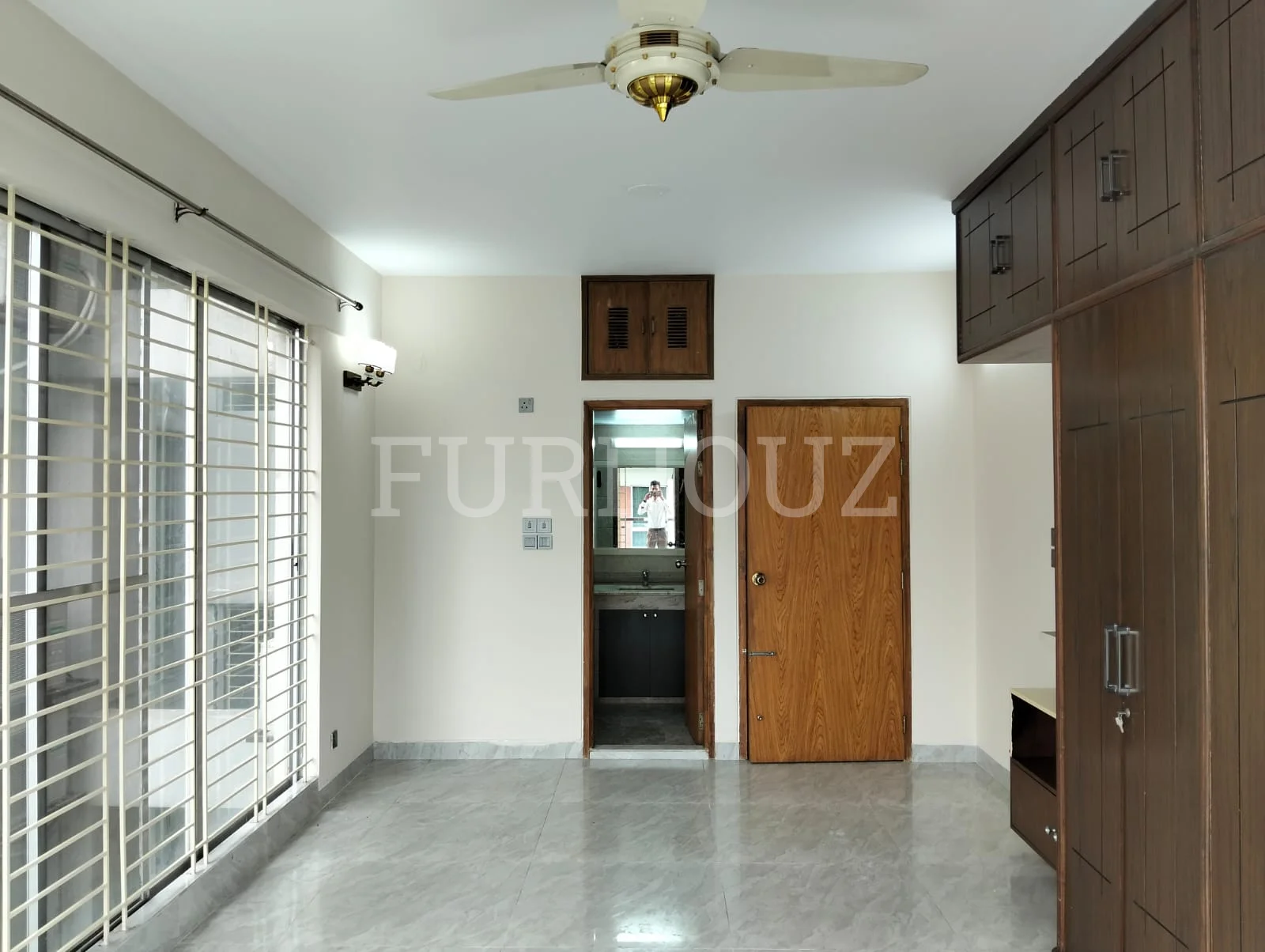 Basic Nigar Palace 8A