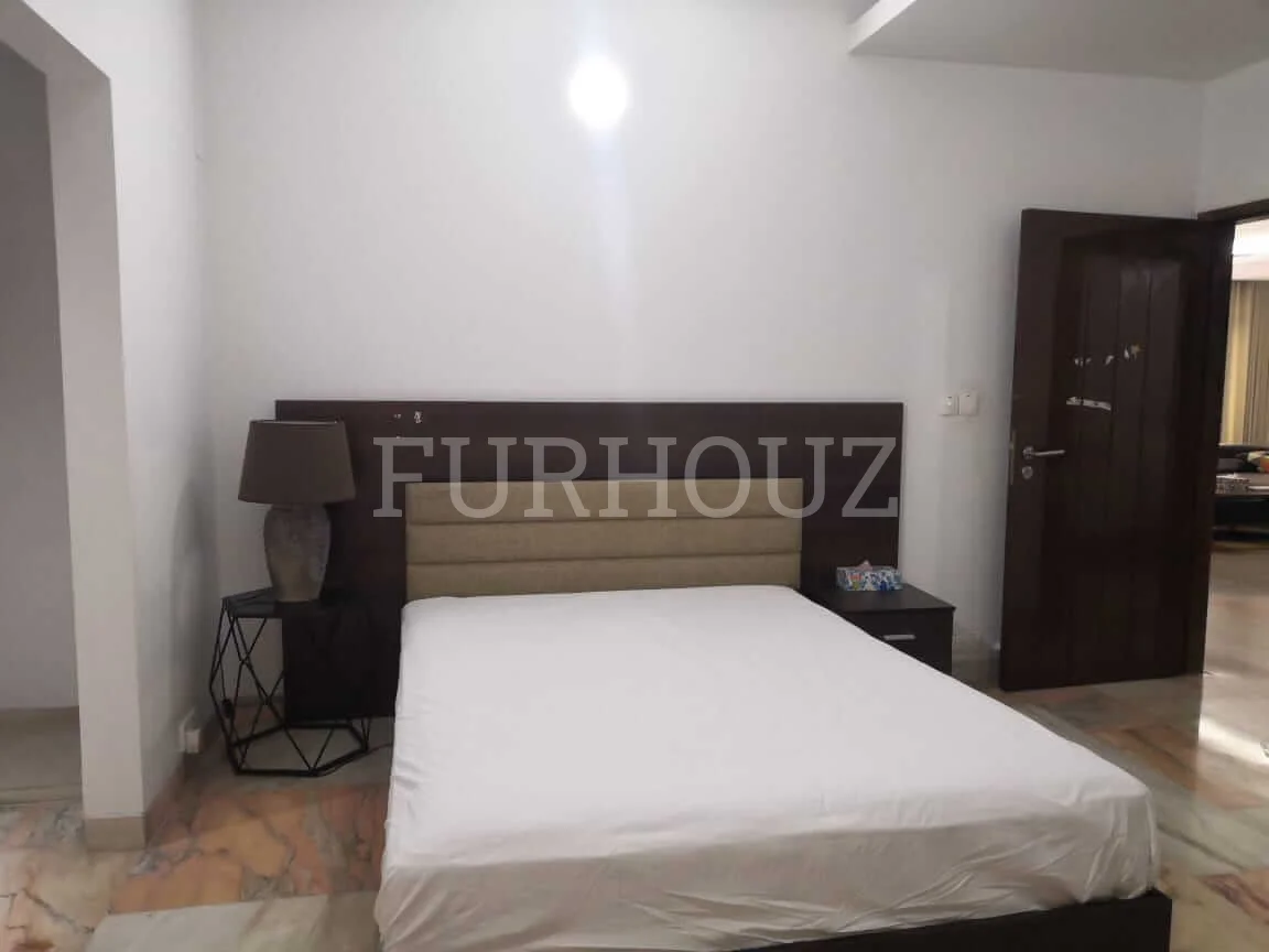 Navana The Platinum Residence 2C