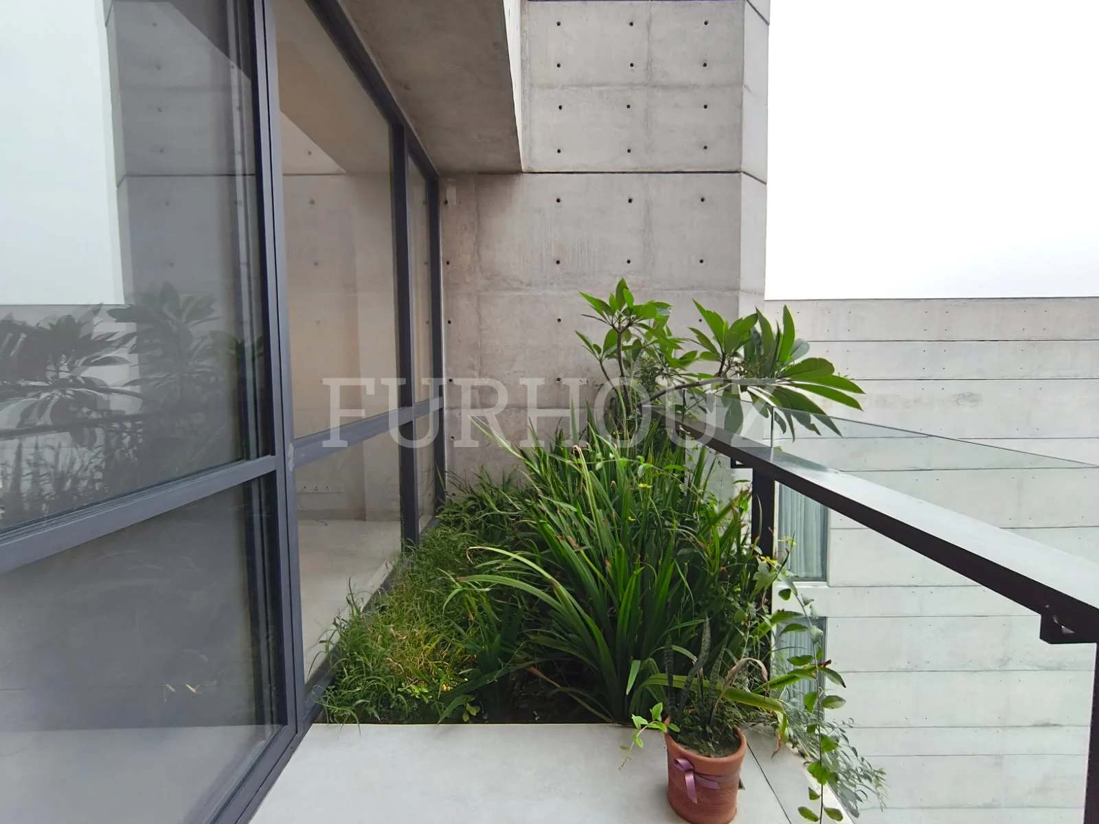Concord Songsoptok Studio Apartment 9A
