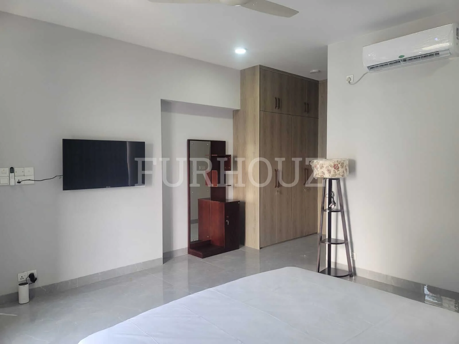 Suvastu Anondolok, 13B