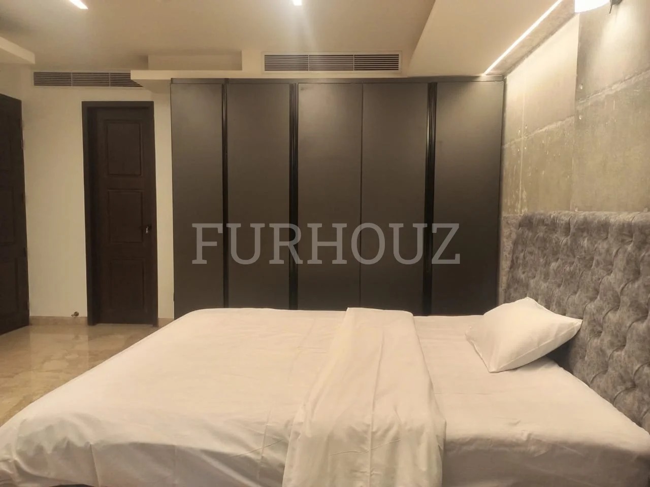 Rizbi House 5A