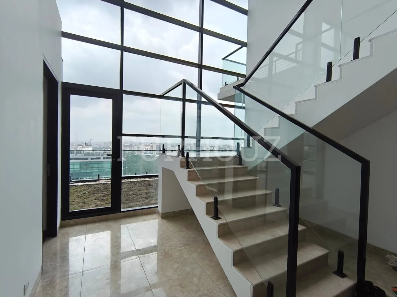 Innstar Metropolis 16A