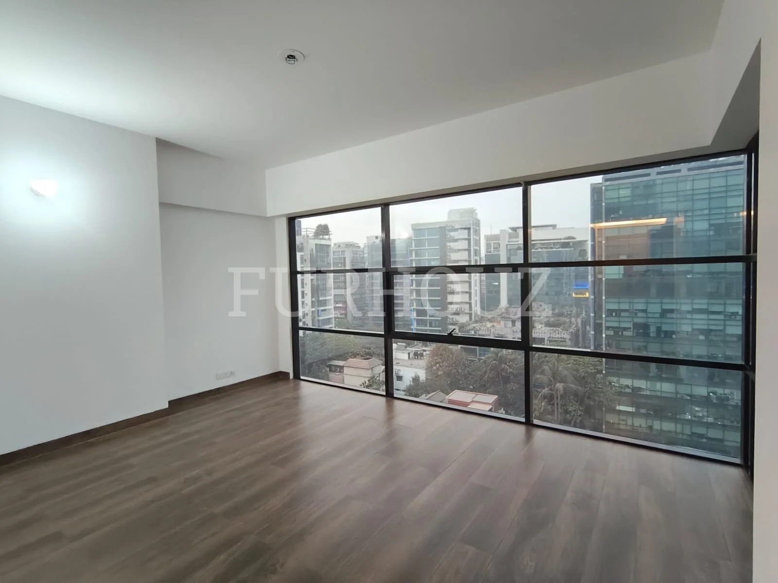 Innstar Metropolis 9A