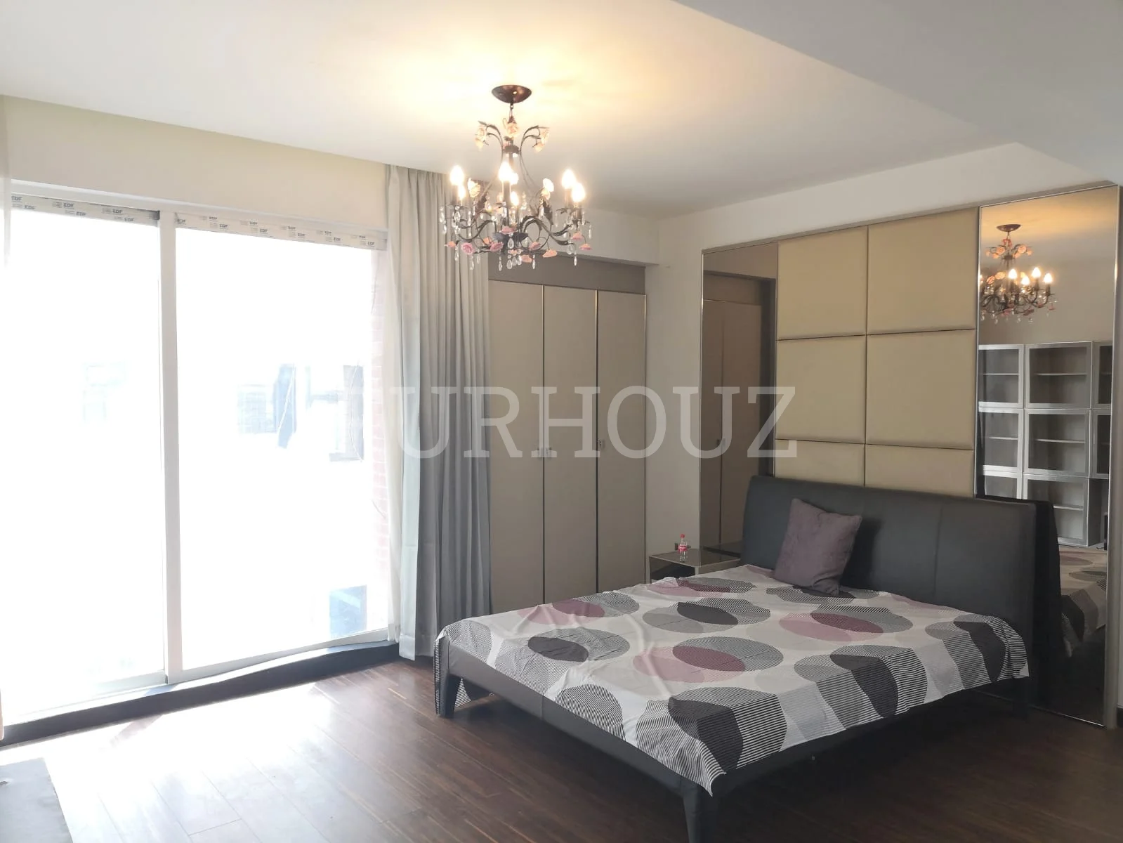Lake House Empori 3B