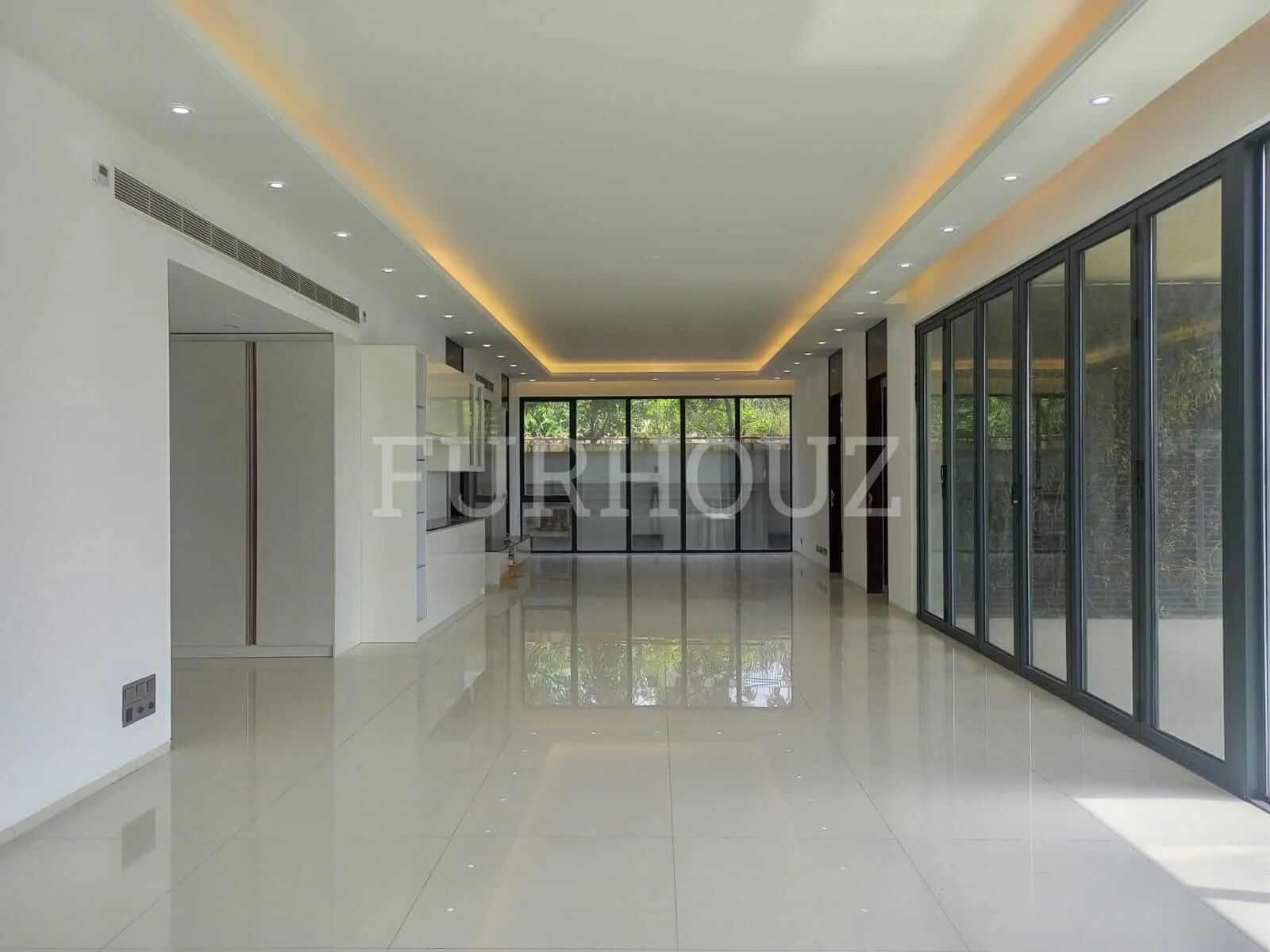 Luxury Furnished Apartment In Gulshan
