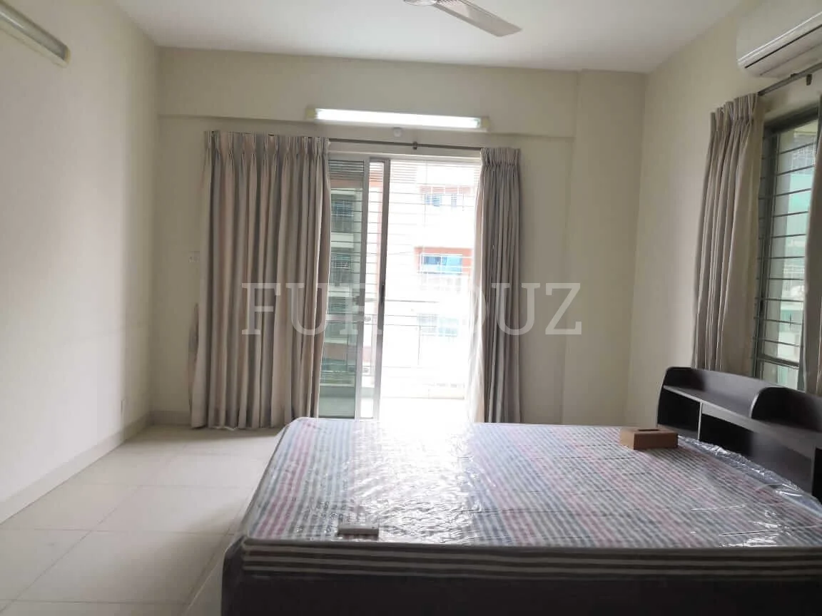 Urban Lily Cottage 9B