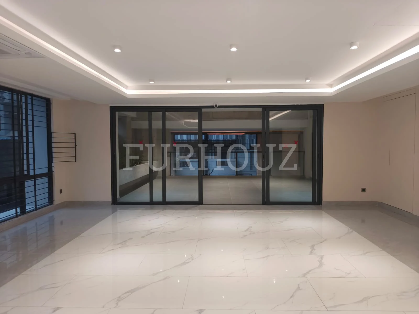 Urban Moon 6B