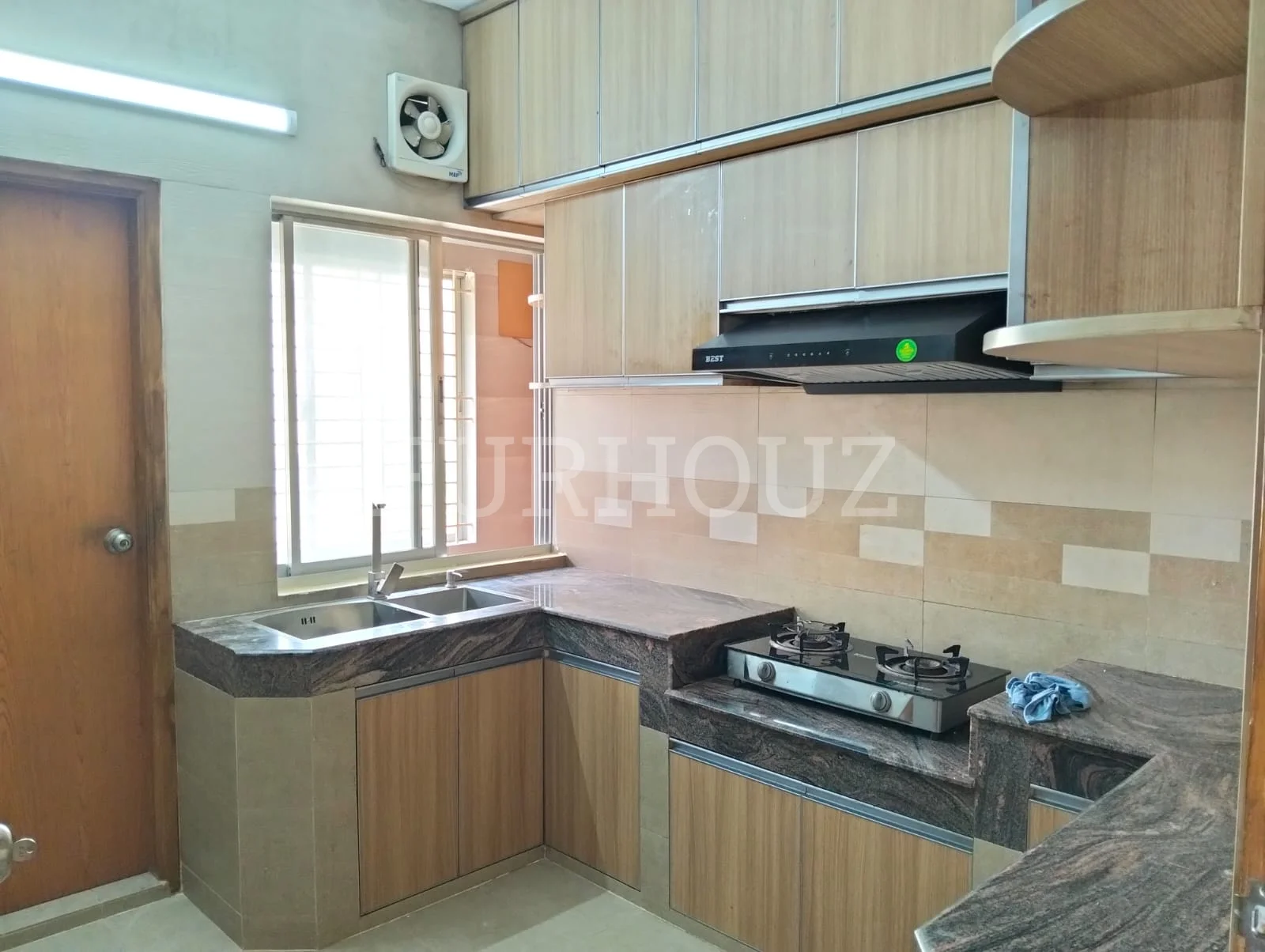 Basic Nigar Palace 8A