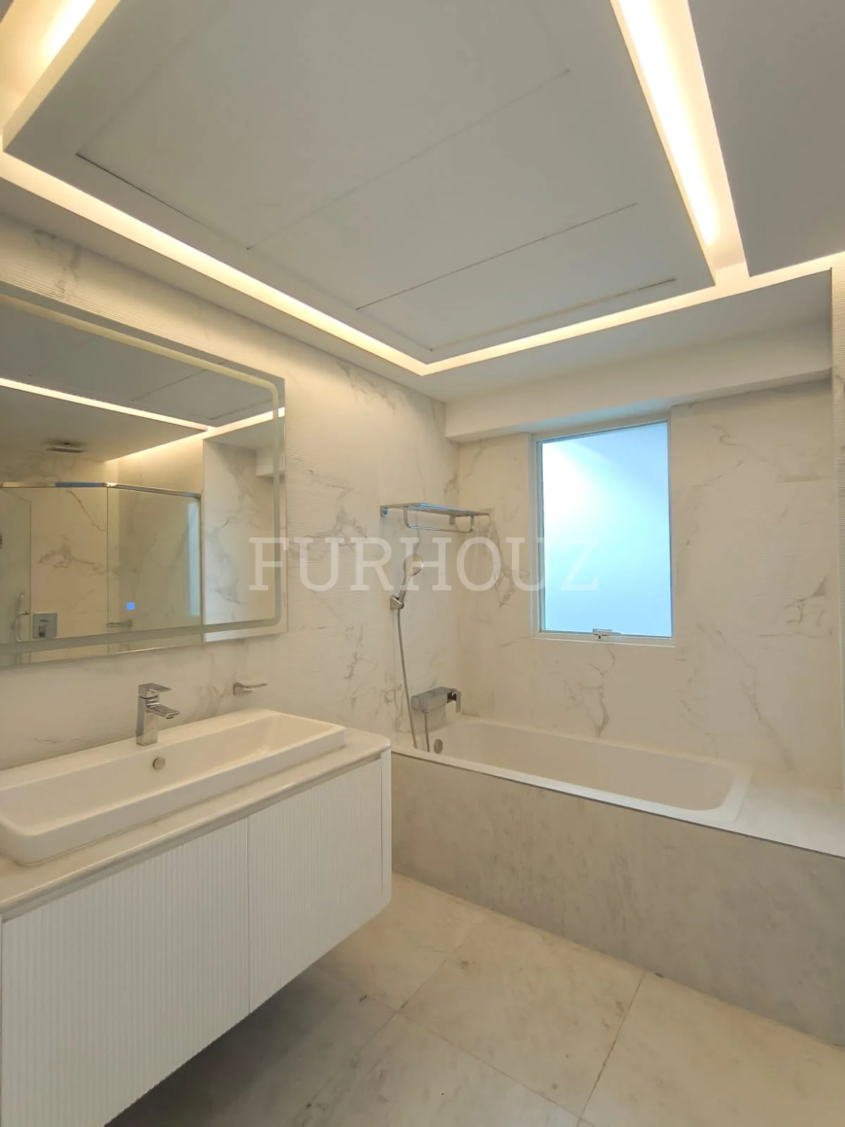 Innstar Icon Residence 9B