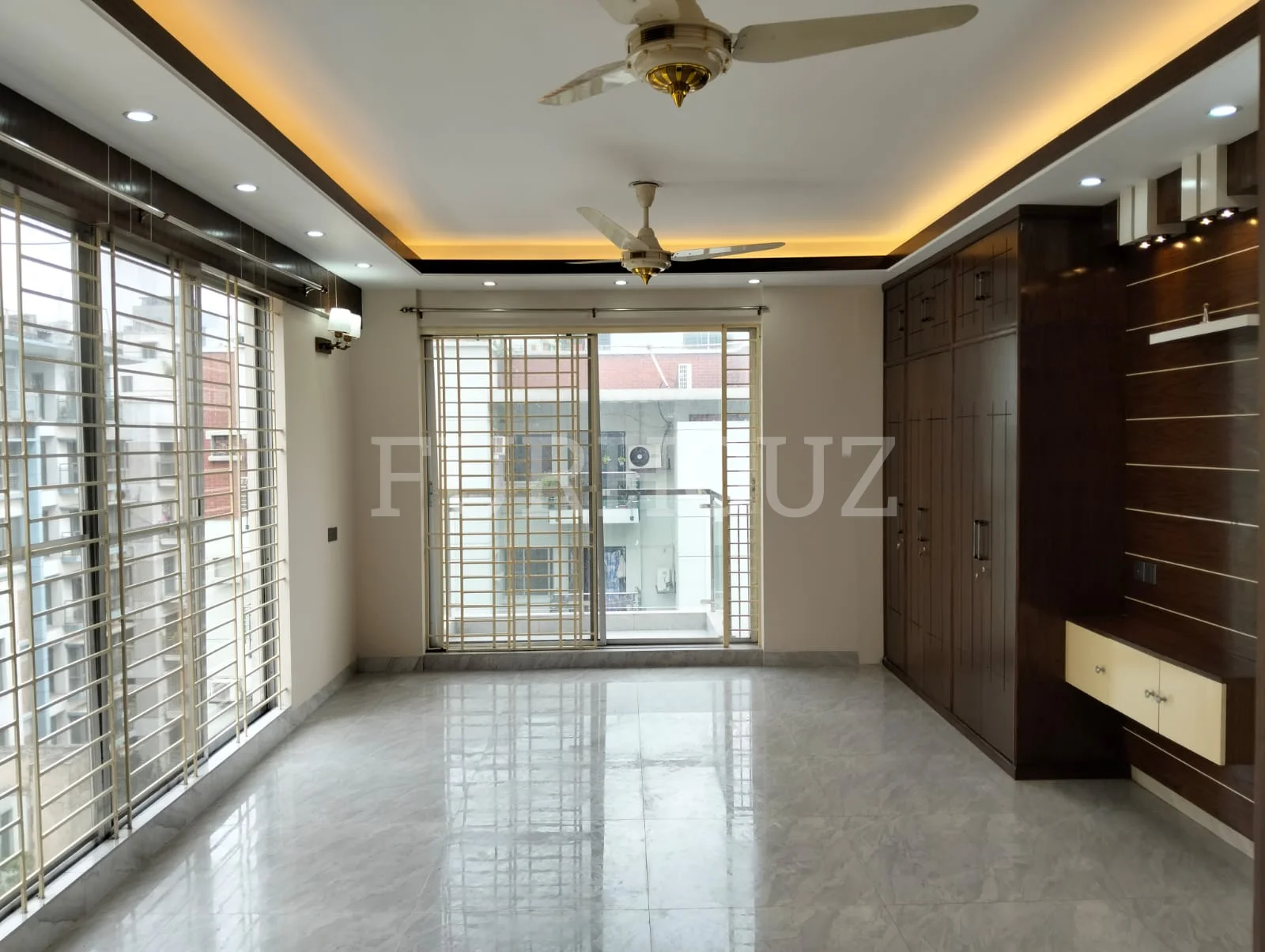 Basic Nigar Palace 8A