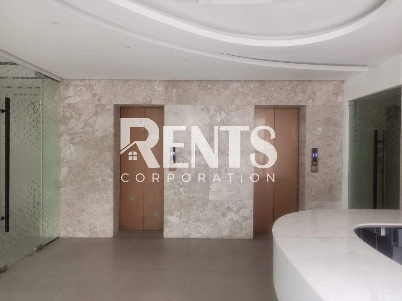 Villa on Hollywood Boulevard