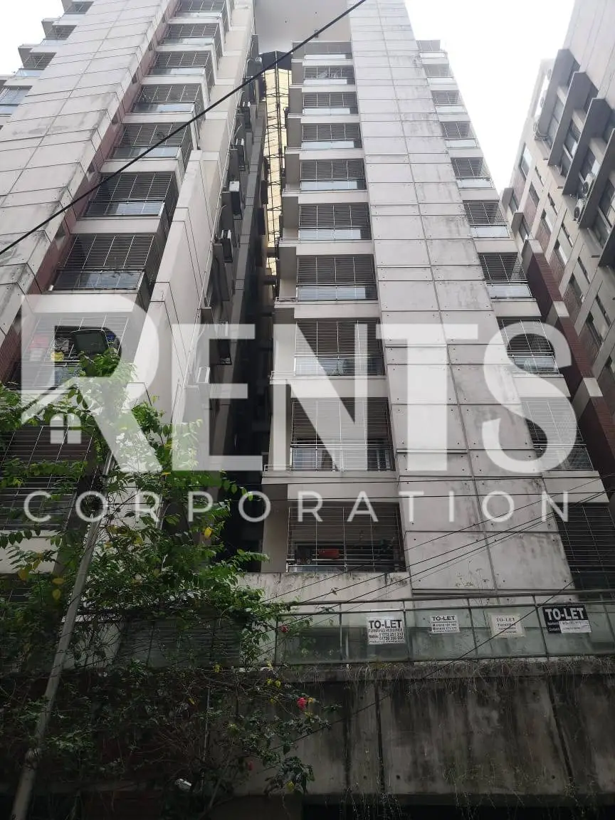 Villa on Hollywood Boulevard