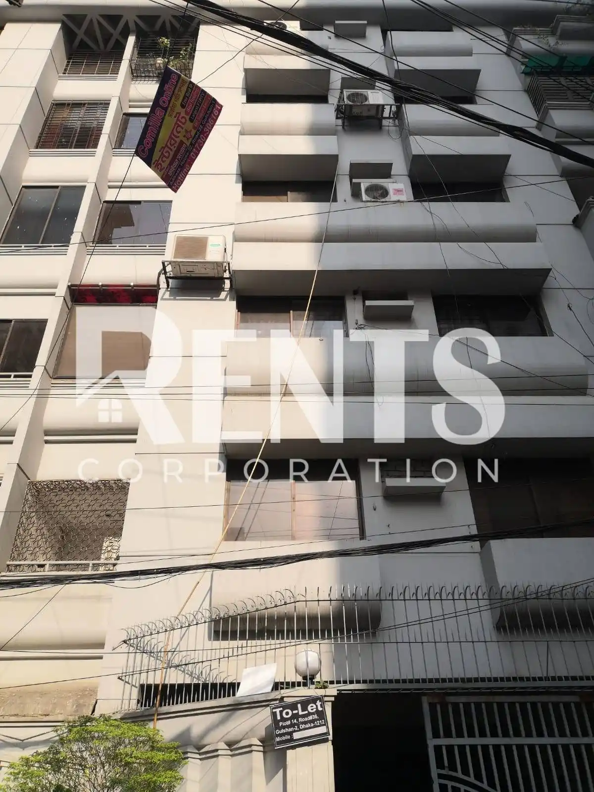 Villa on Hollywood Boulevard