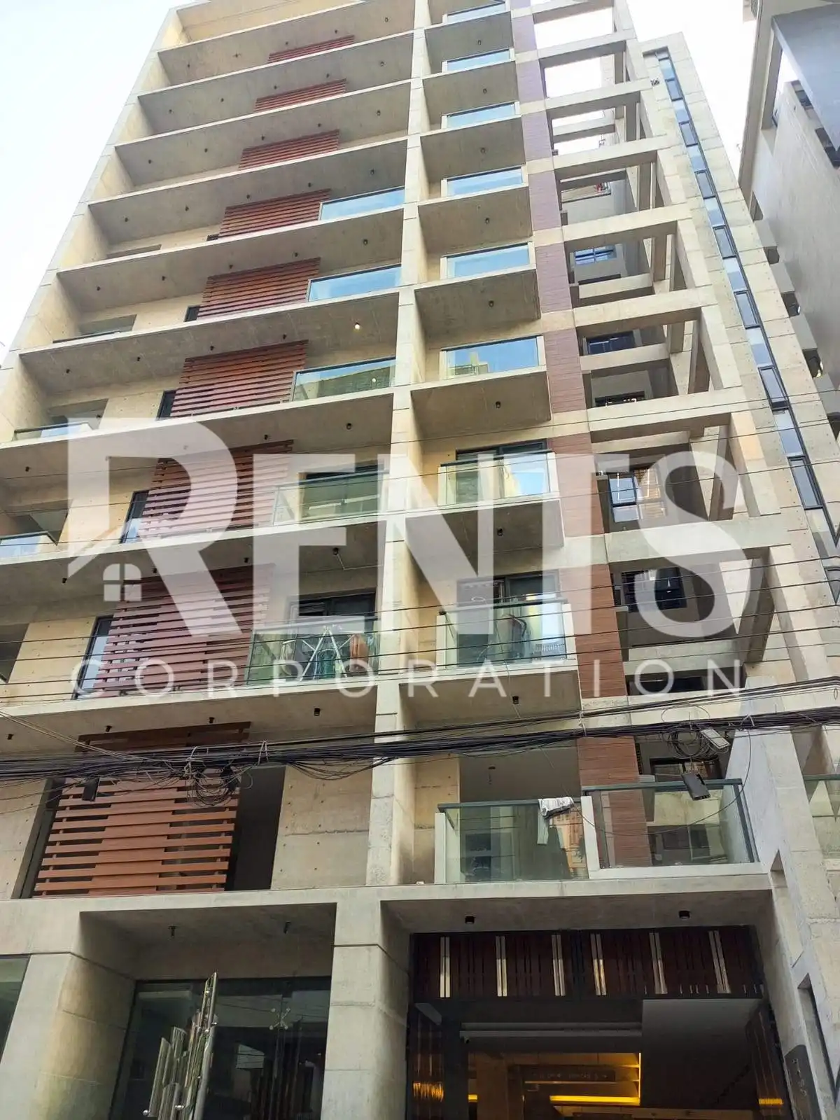 Villa on Hollywood Boulevard