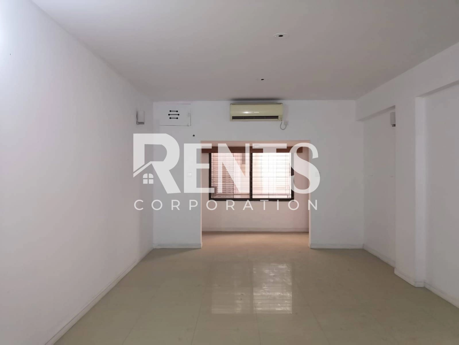 Villa on Hollywood Boulevard