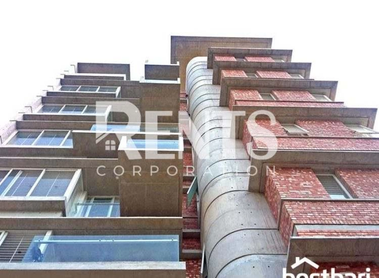 Villa on Hollywood Boulevard