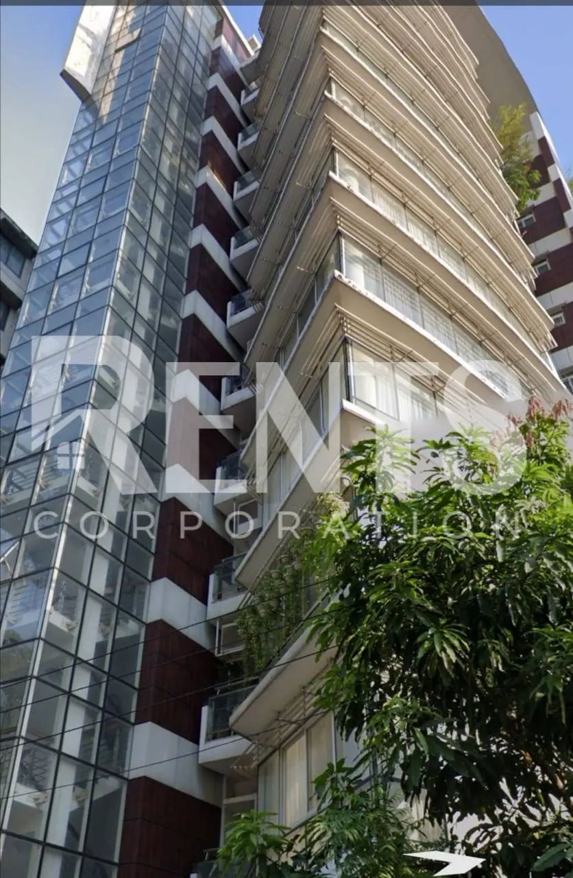 Villa on Hollywood Boulevard