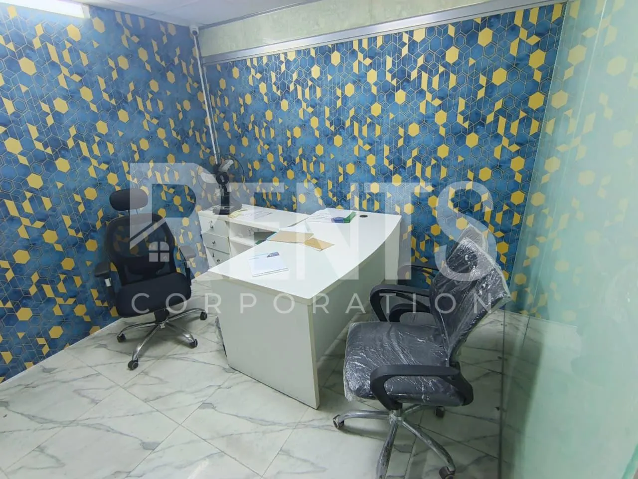 Villa on Hollywood Boulevard