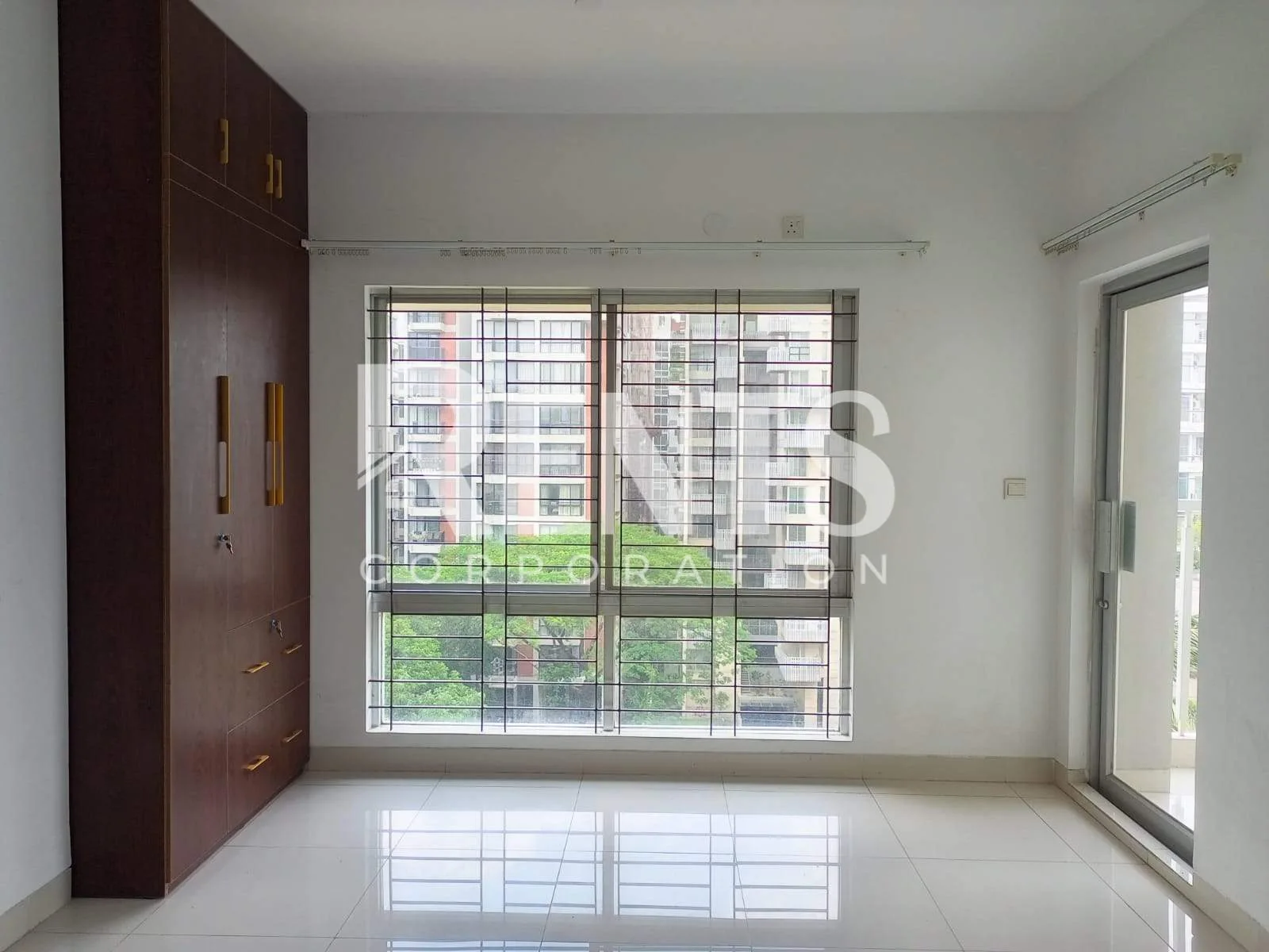 Villa on Hollywood Boulevard