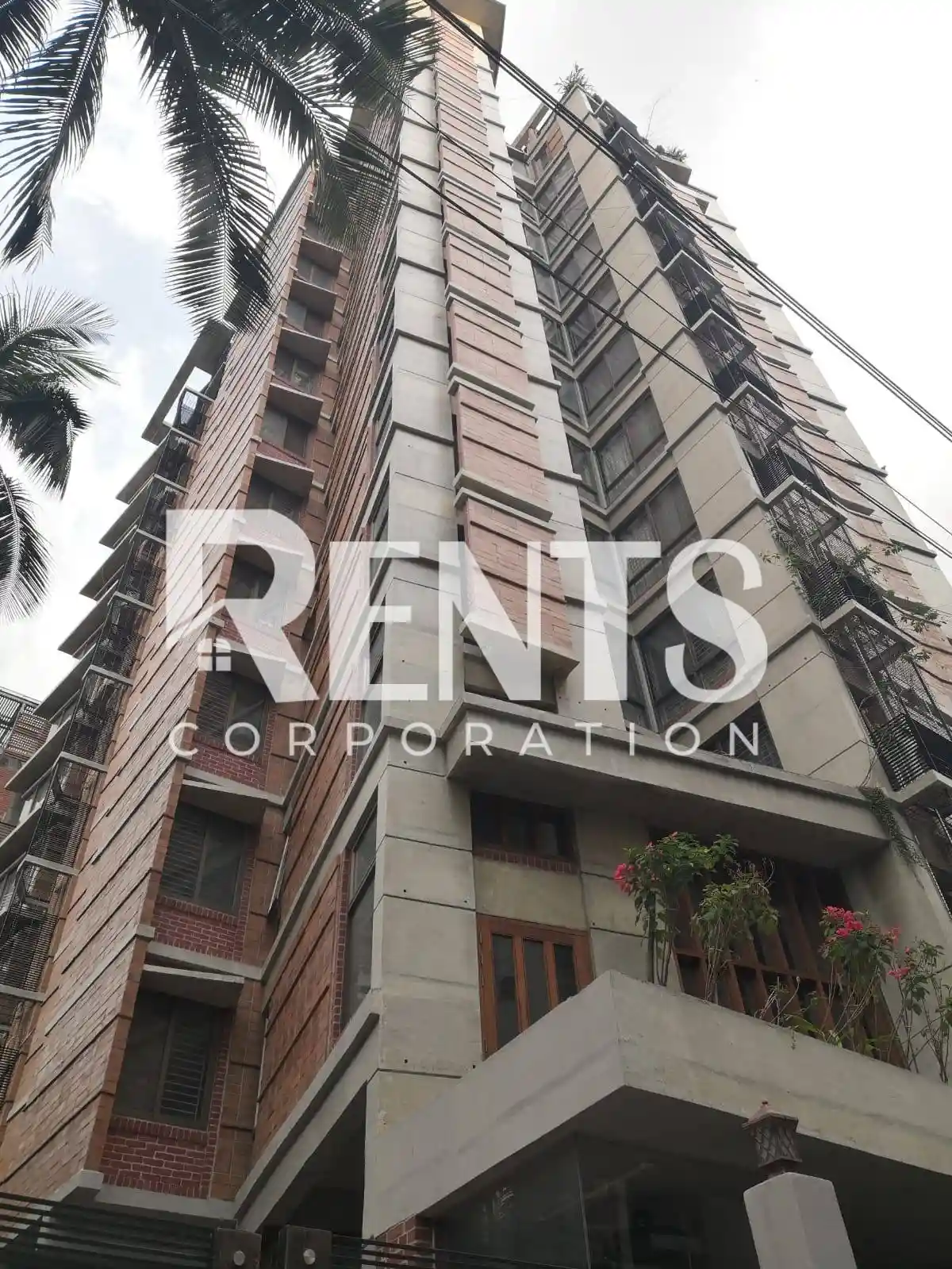 Villa on Hollywood Boulevard