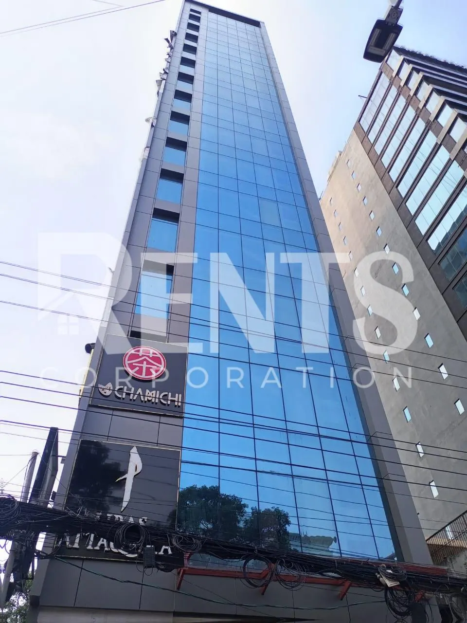 Villa on Hollywood Boulevard