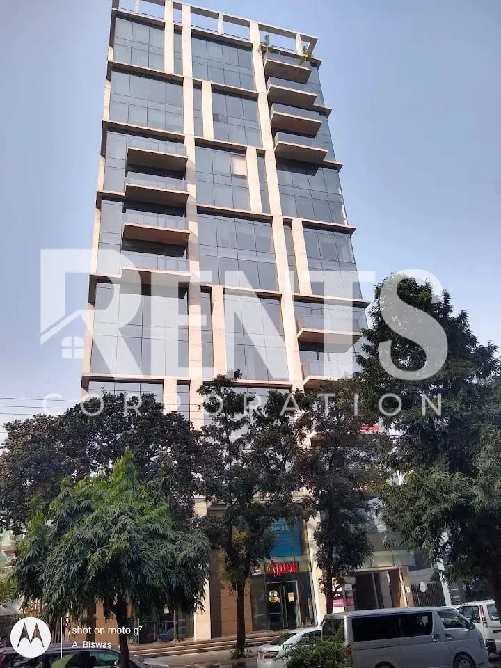 Villa on Hollywood Boulevard