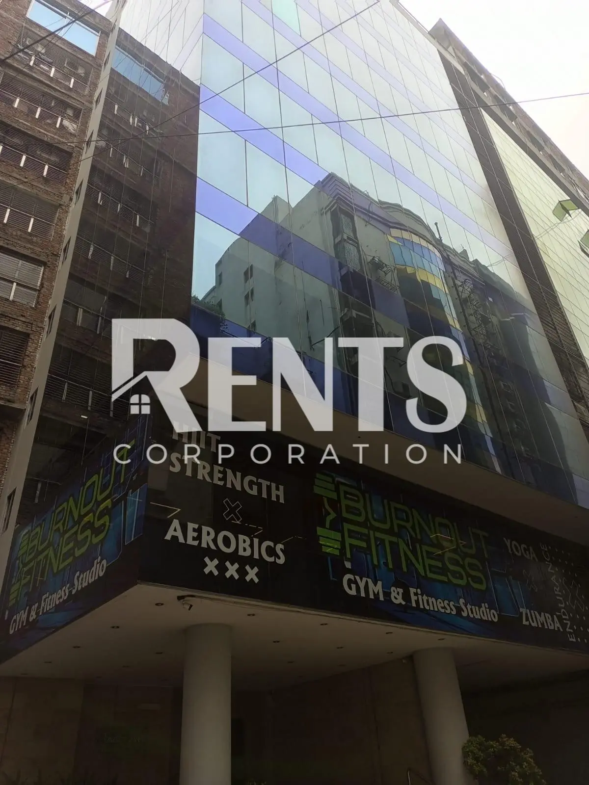 Villa on Hollywood Boulevard