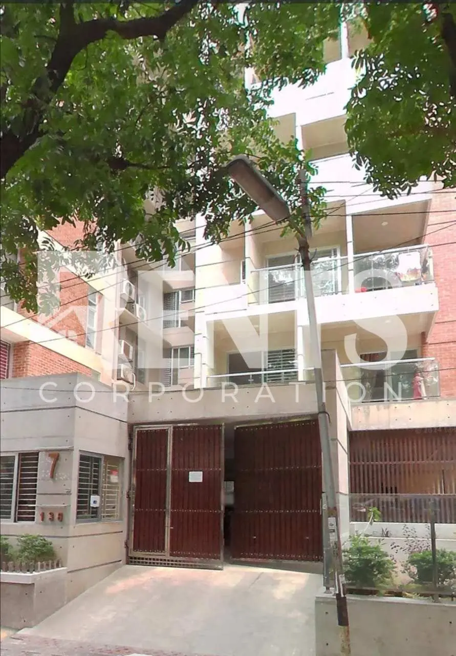 Villa on Hollywood Boulevard