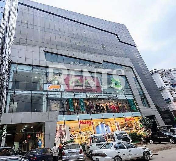 Villa on Hollywood Boulevard