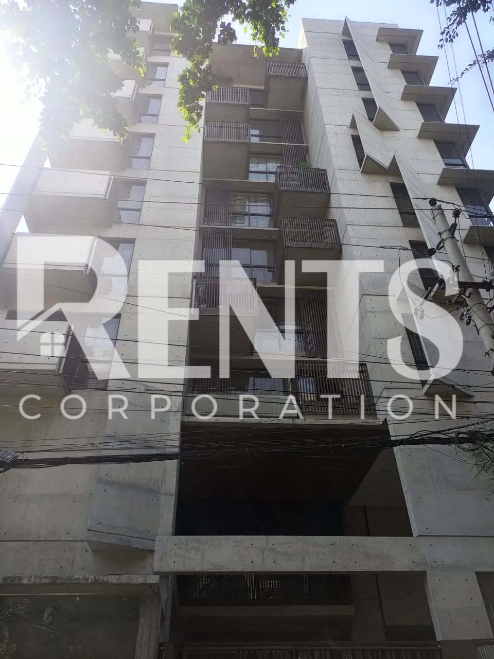 Villa on Hollywood Boulevard