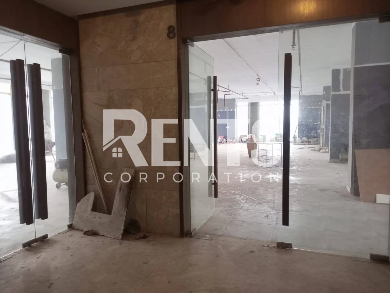 Villa on Hollywood Boulevard