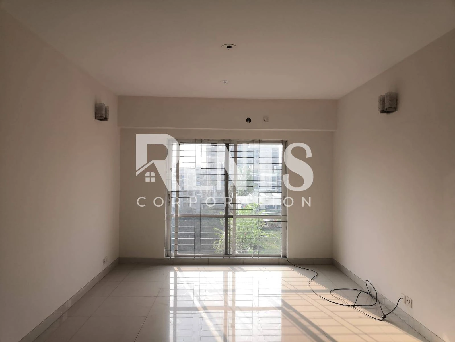 Villa on Hollywood Boulevard