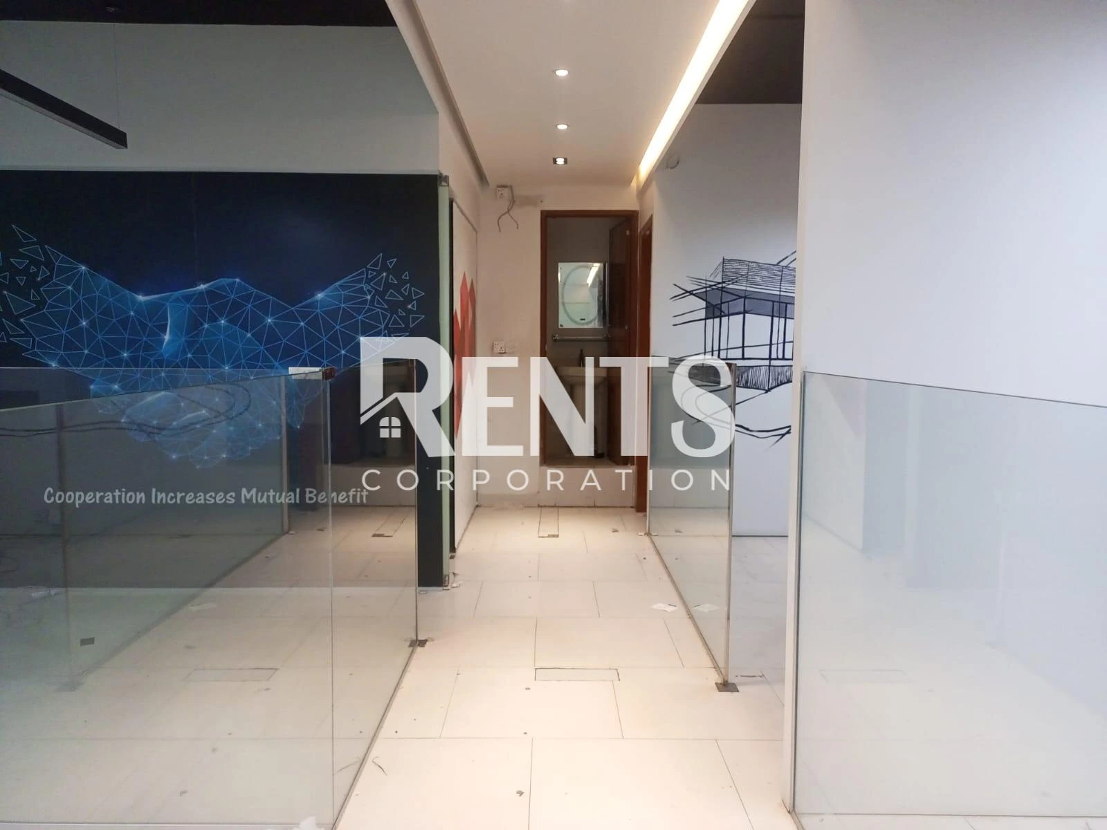 Villa on Hollywood Boulevard