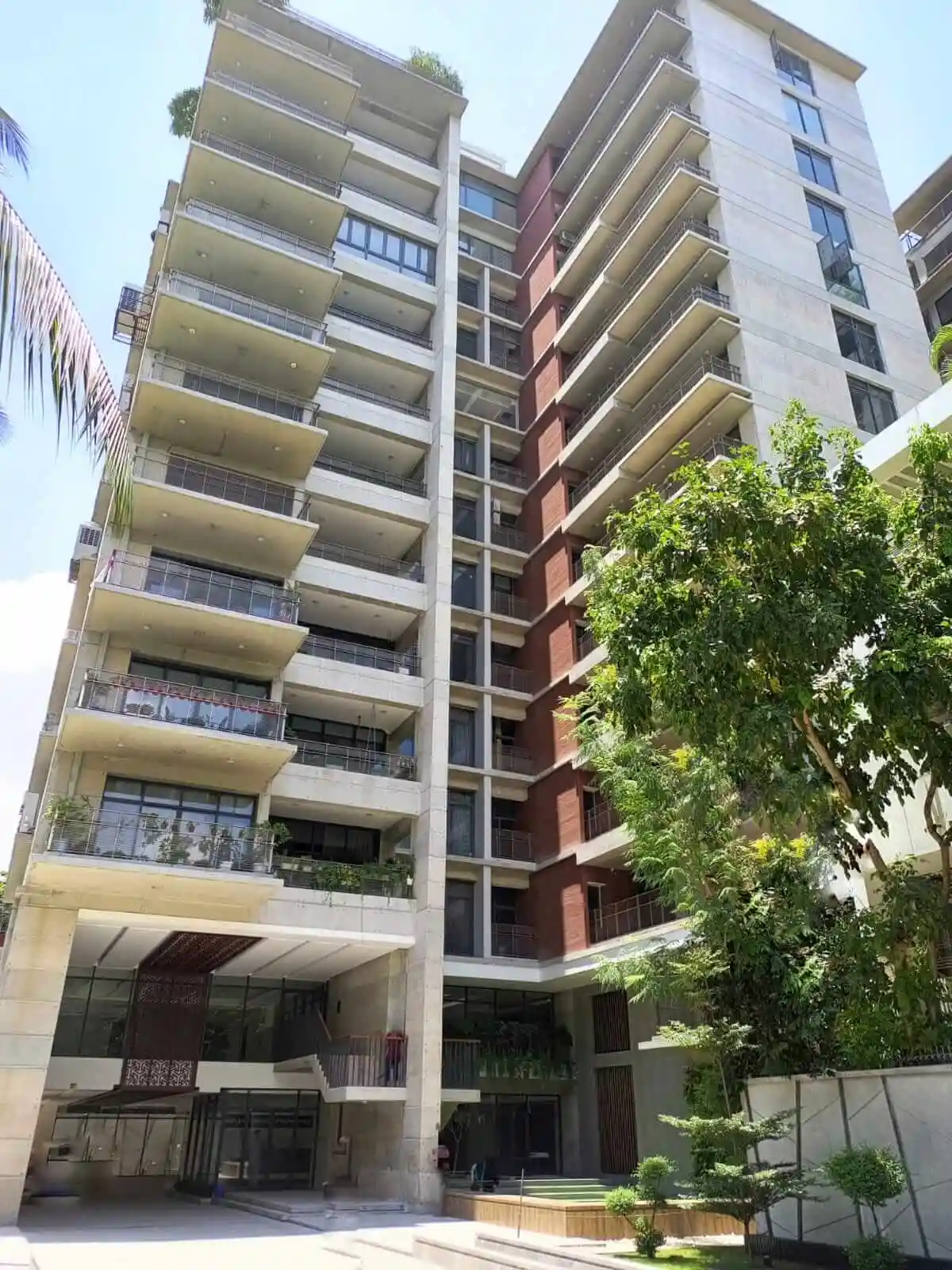 Villa on Hollywood Boulevard