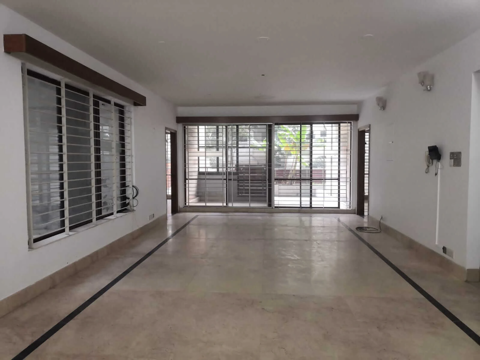 Villa on Hollywood Boulevard