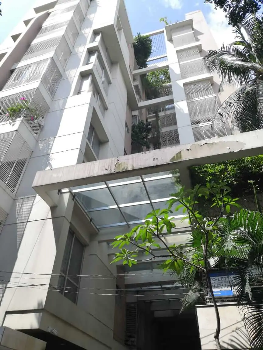 Villa on Hollywood Boulevard