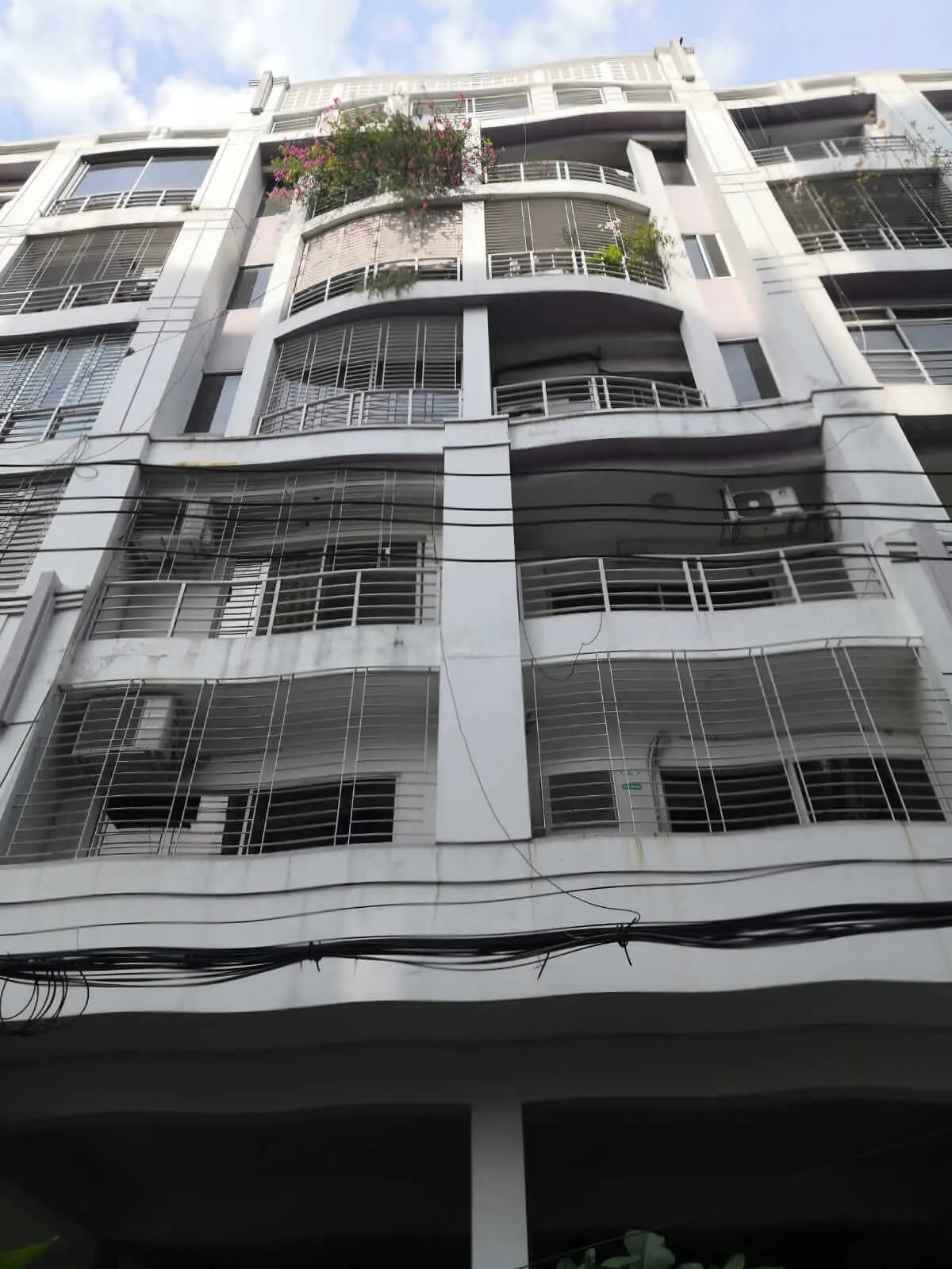 Villa on Hollywood Boulevard