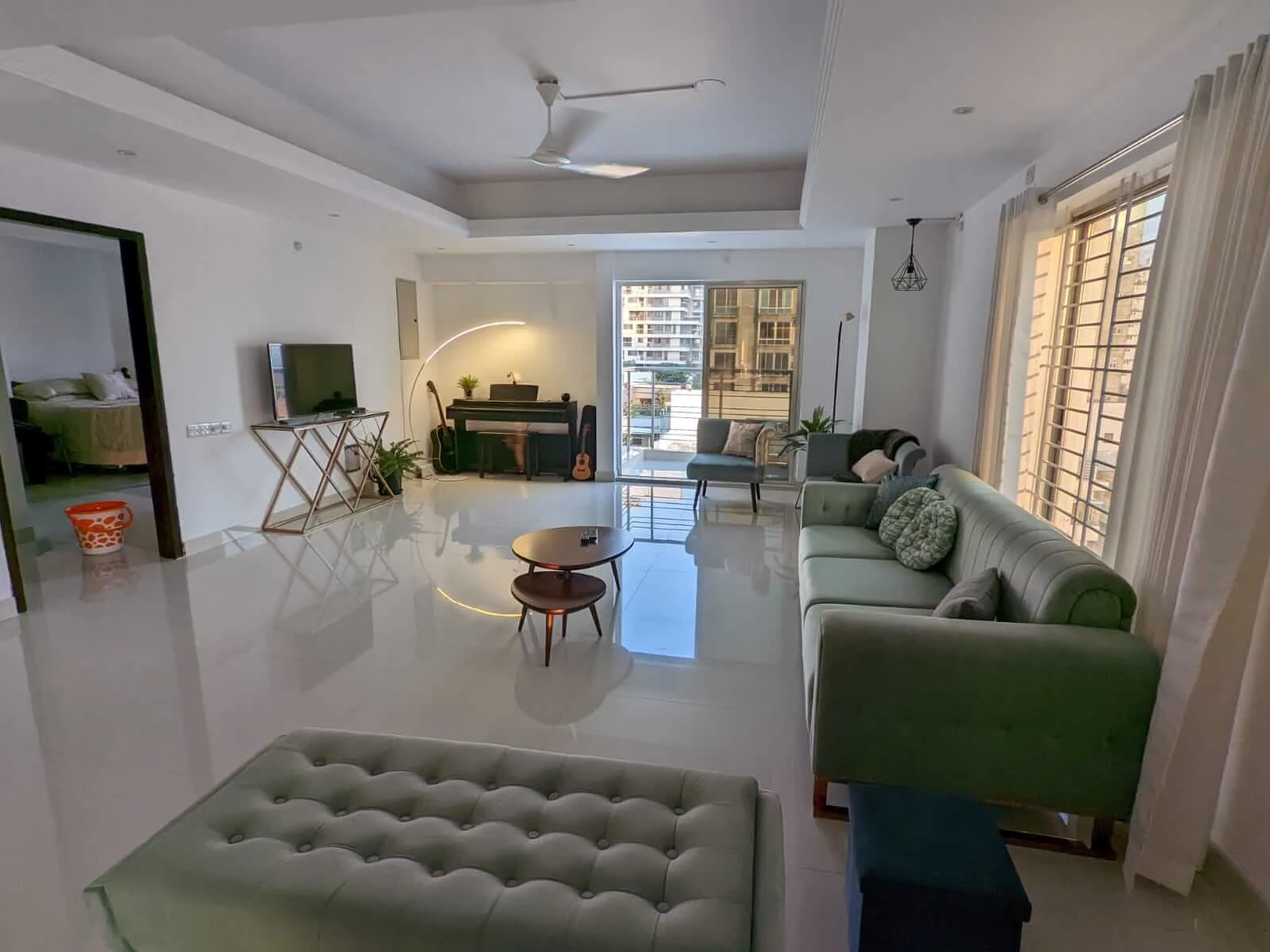 Villa on Hollywood Boulevard