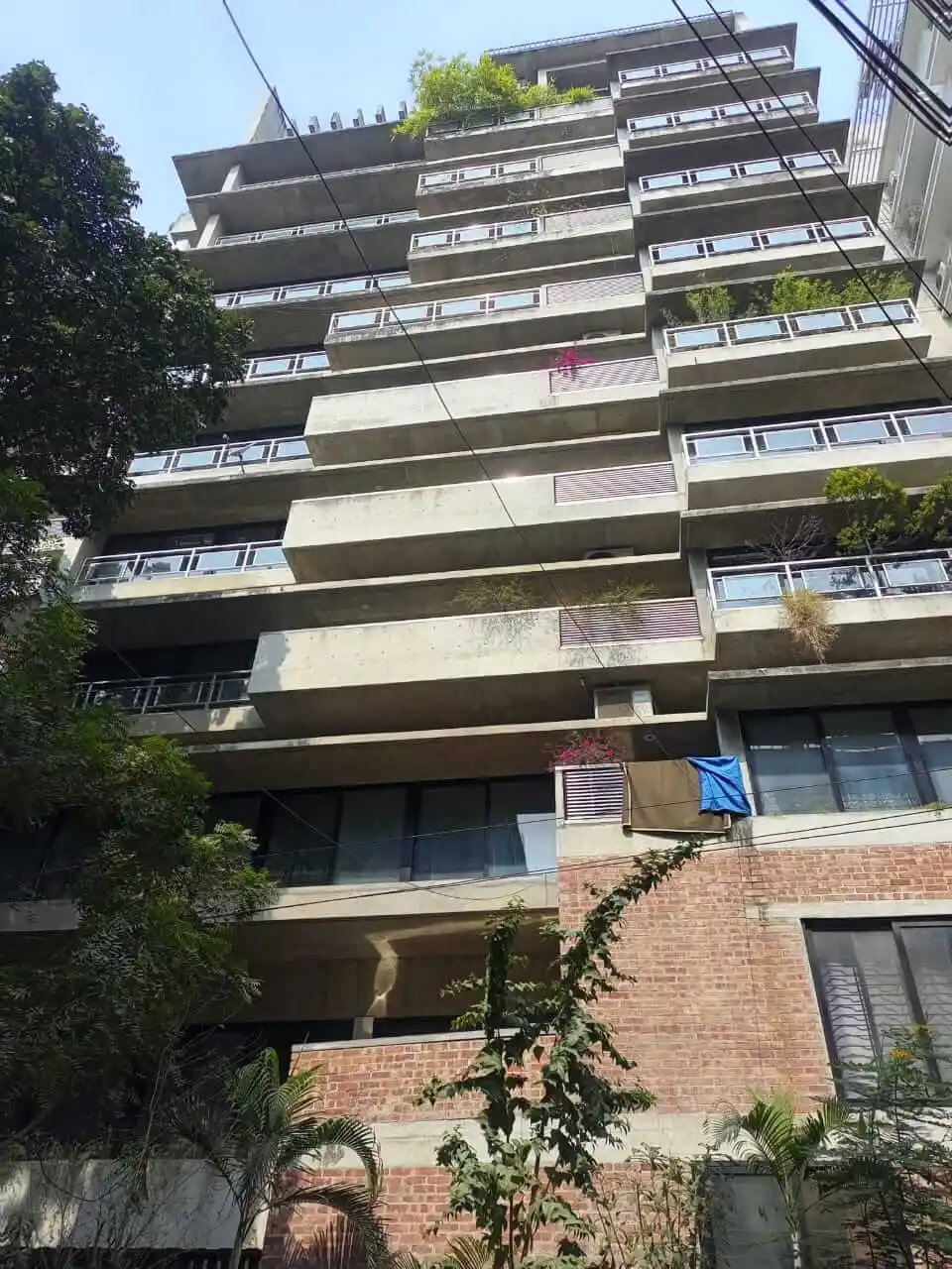 Villa on Hollywood Boulevard