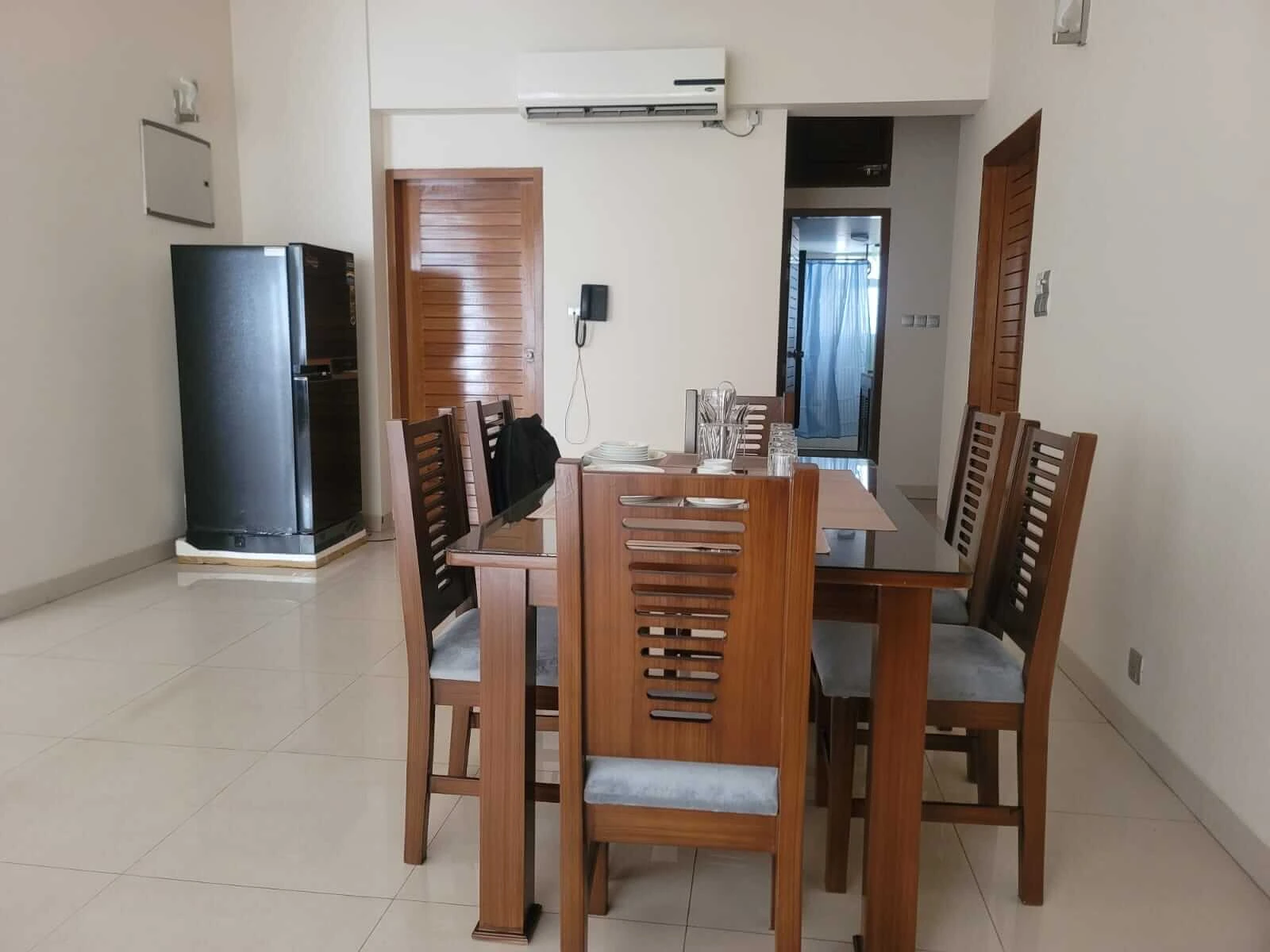 Villa on Hollywood Boulevard