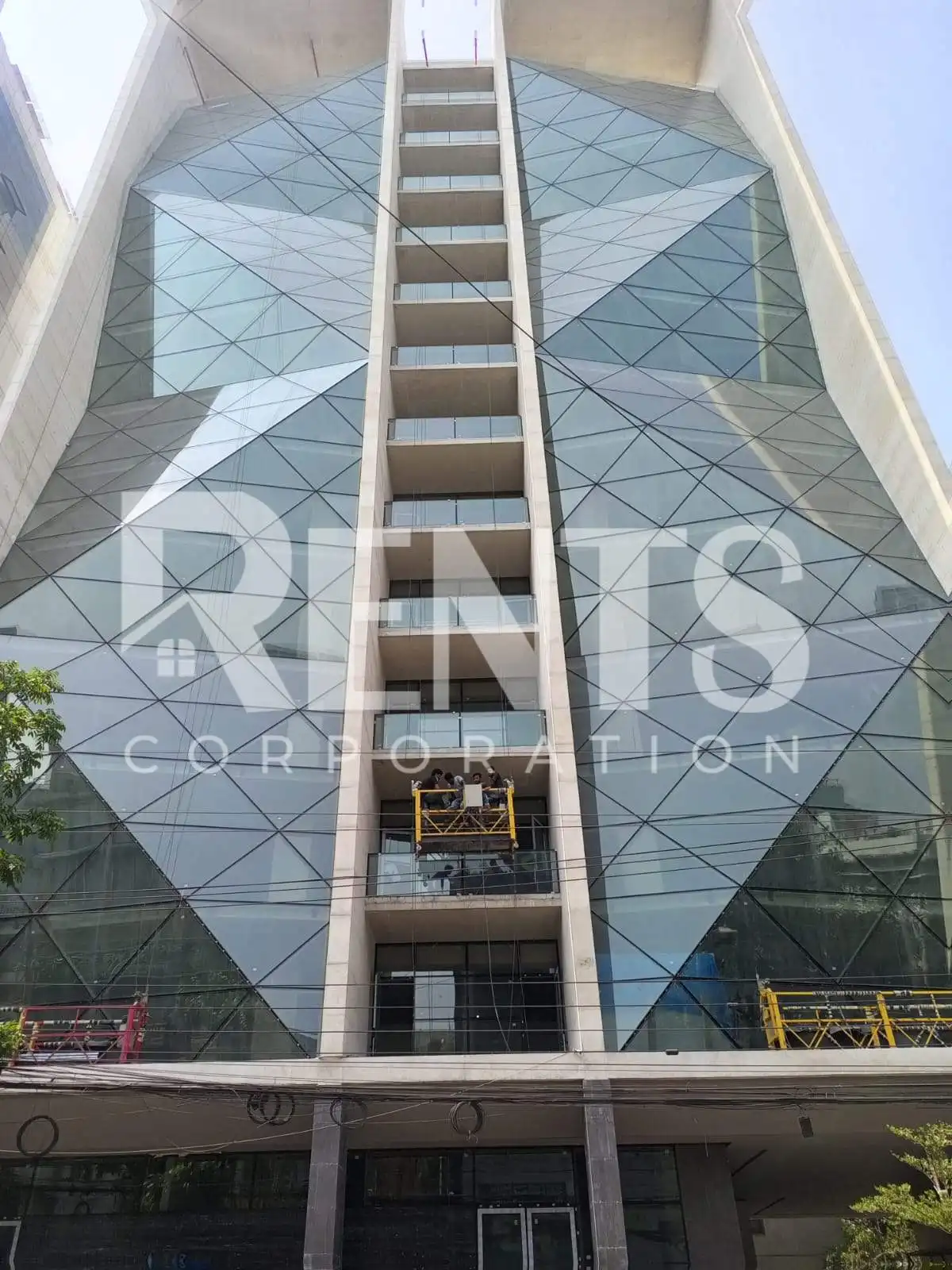 Villa on Hollywood Boulevard