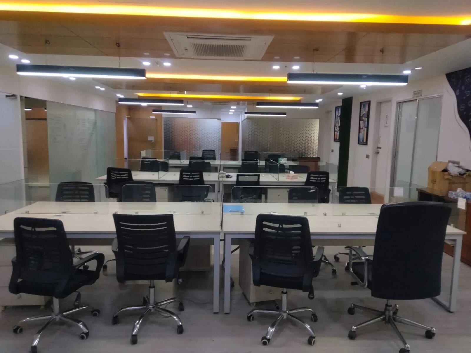 Villa on Hollywood Boulevard