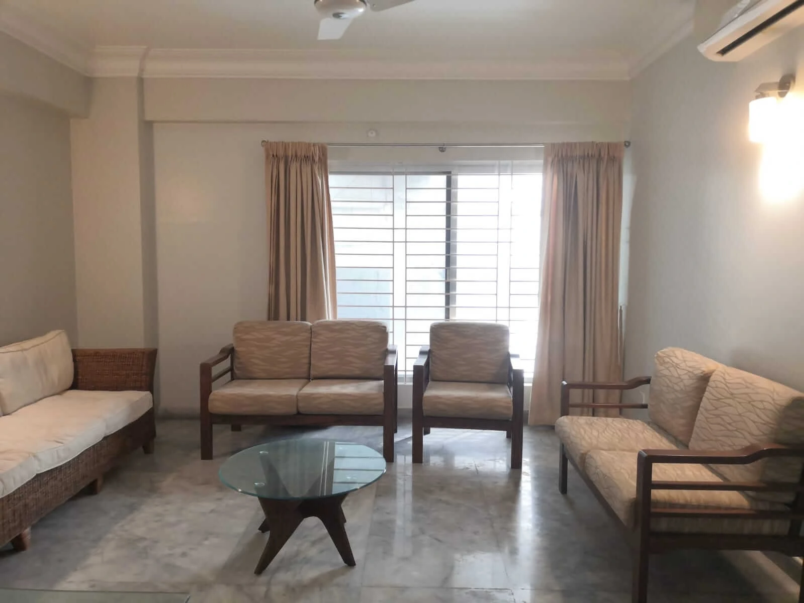 Villa on Hollywood Boulevard