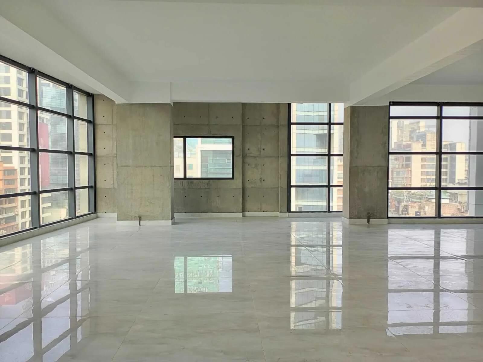 Villa on Hollywood Boulevard