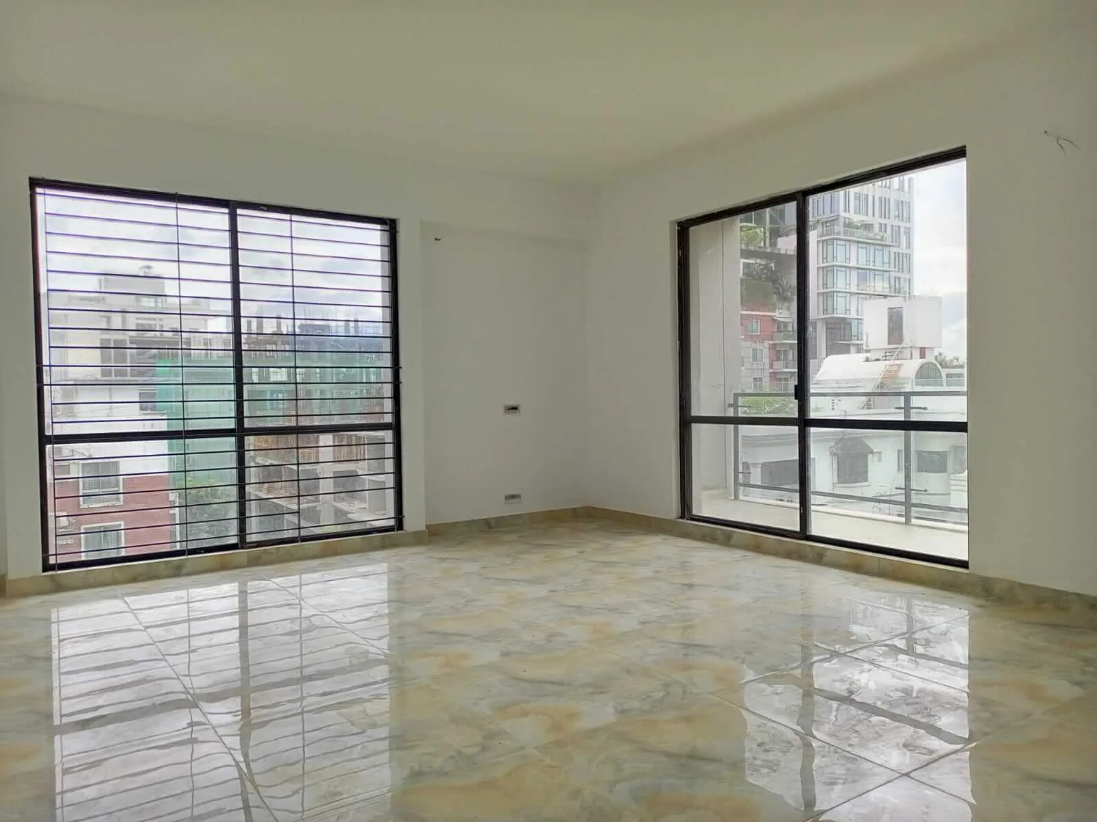 Villa on Hollywood Boulevard