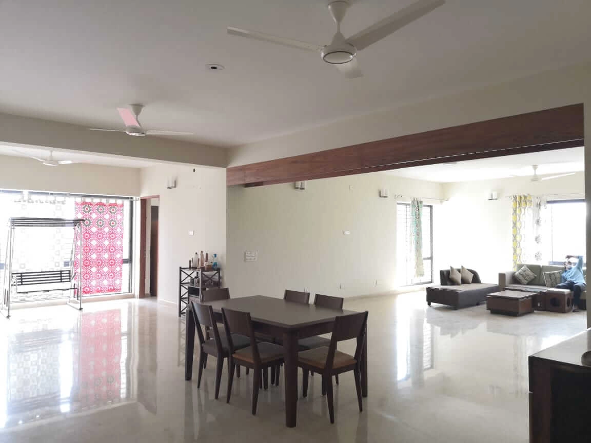 Villa on Hollywood Boulevard